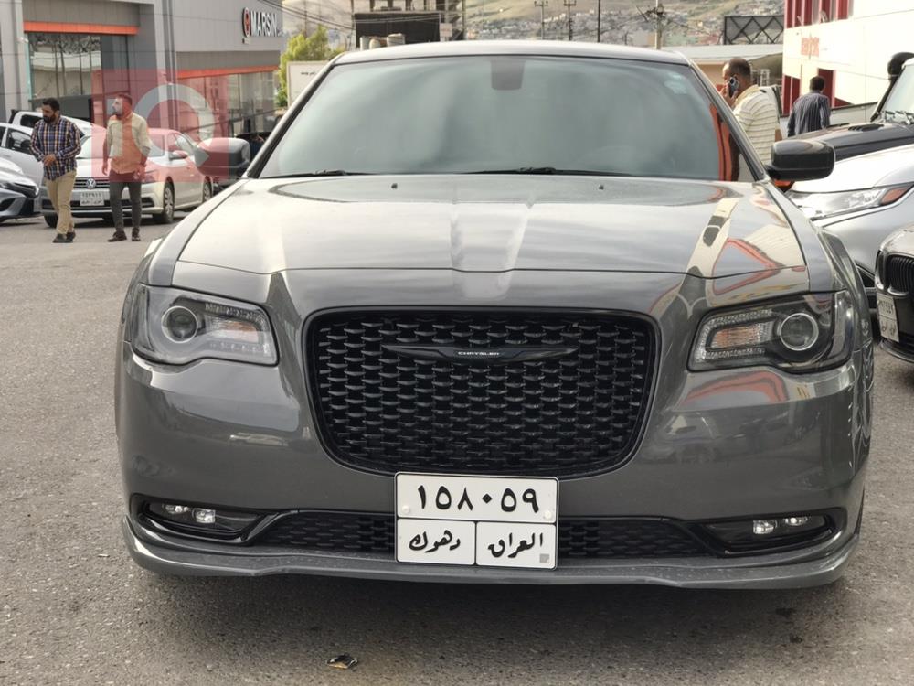 کرایسلەر 300